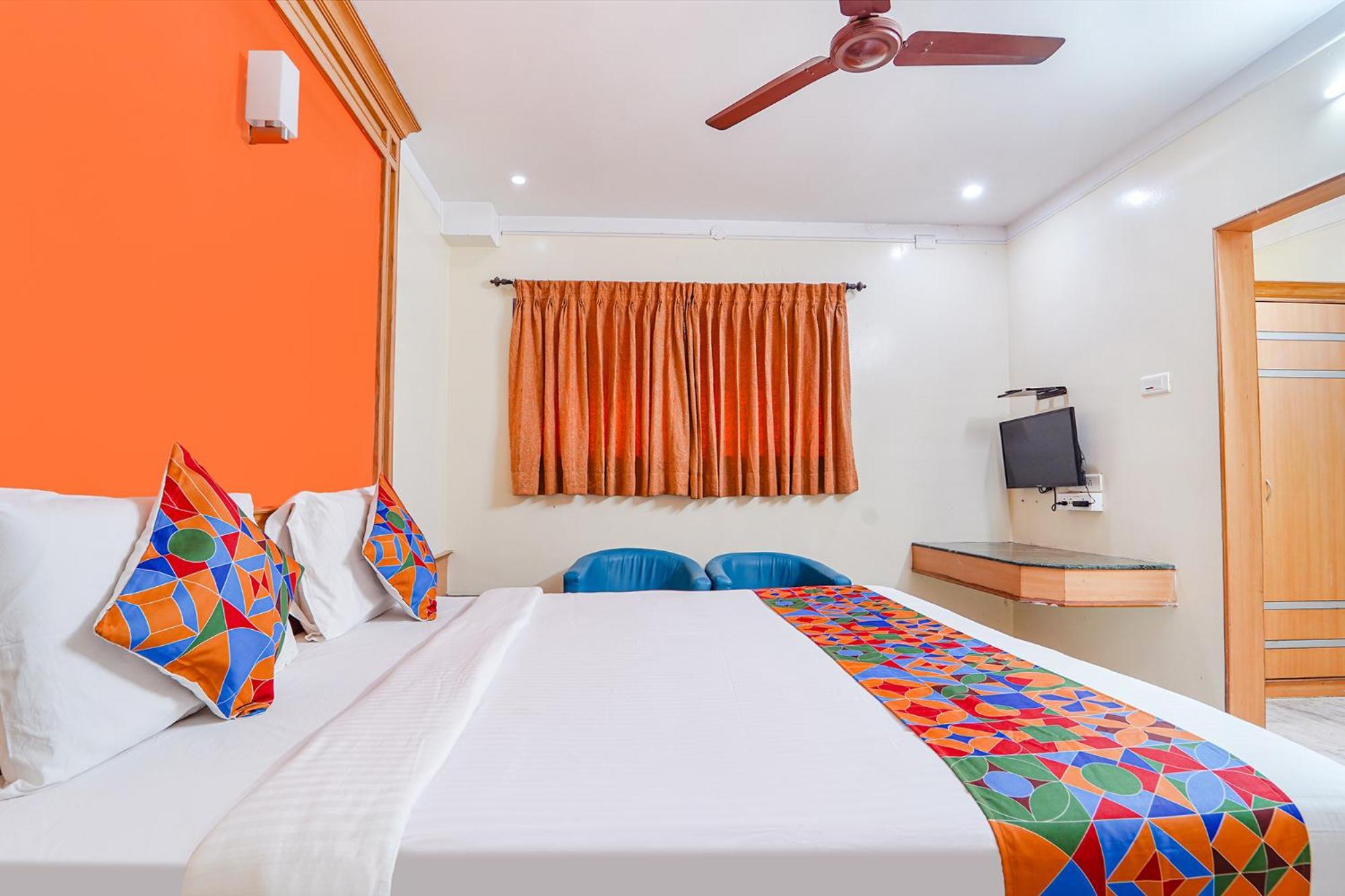 קוימבטור Fabhotel Ess Paradise - Nr Bus Stand מראה חיצוני תמונה